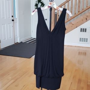 Beautiful modern London Times little black dress. Size 6.